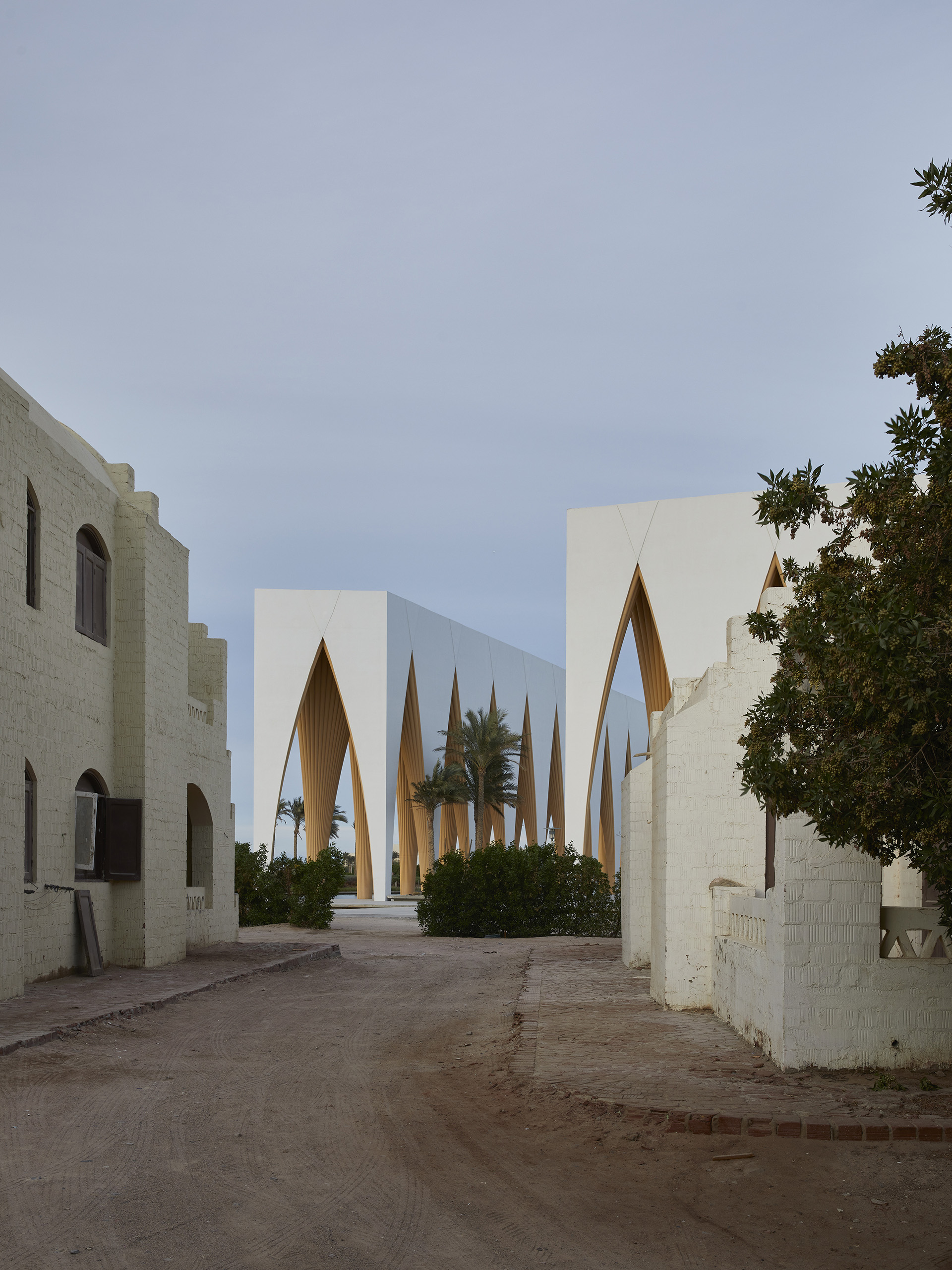 Paul Riddle Photographer · El Gouna Plaza Egypt